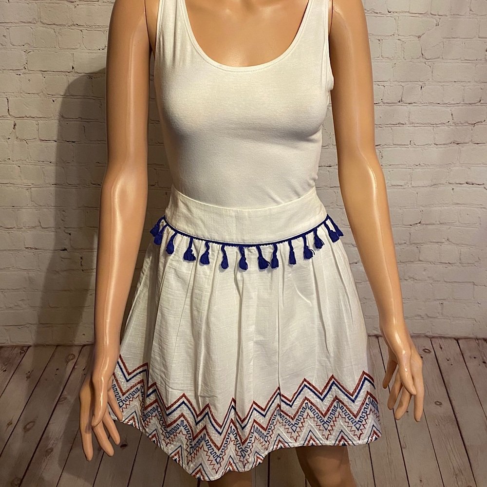NWT Love, Fire white & blue embroidered pom pom skirt size small boho